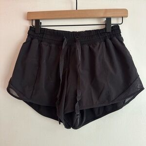Lululemon Hotty Hot Shorts 4" w/ Drawstring
